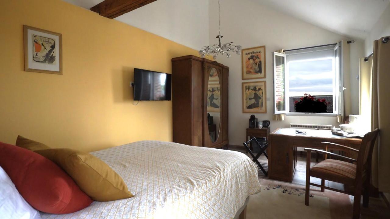Au Chapitre Bed and Breakfast Rozoy-sur-Serre Eksteriør billede