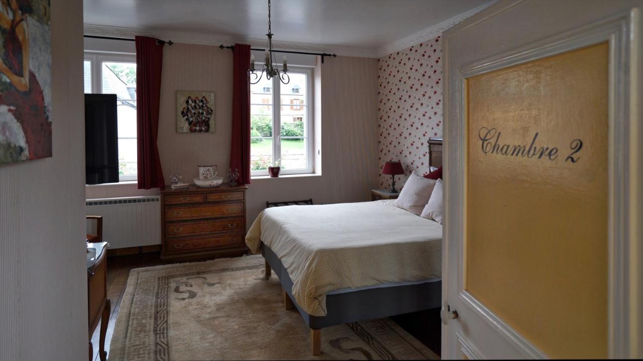 Au Chapitre Bed and Breakfast Rozoy-sur-Serre Eksteriør billede