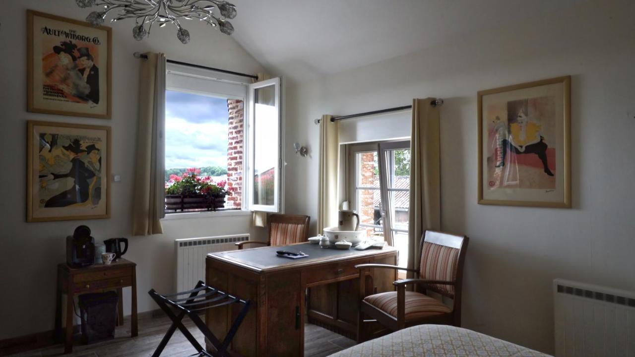 Au Chapitre Bed and Breakfast Rozoy-sur-Serre Eksteriør billede