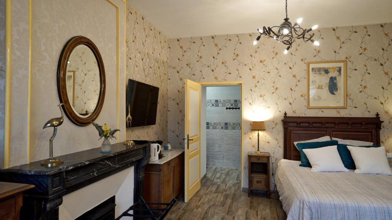 Au Chapitre Bed and Breakfast Rozoy-sur-Serre Eksteriør billede