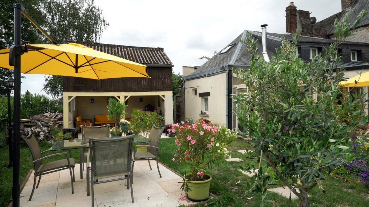 Au Chapitre Bed and Breakfast Rozoy-sur-Serre Eksteriør billede