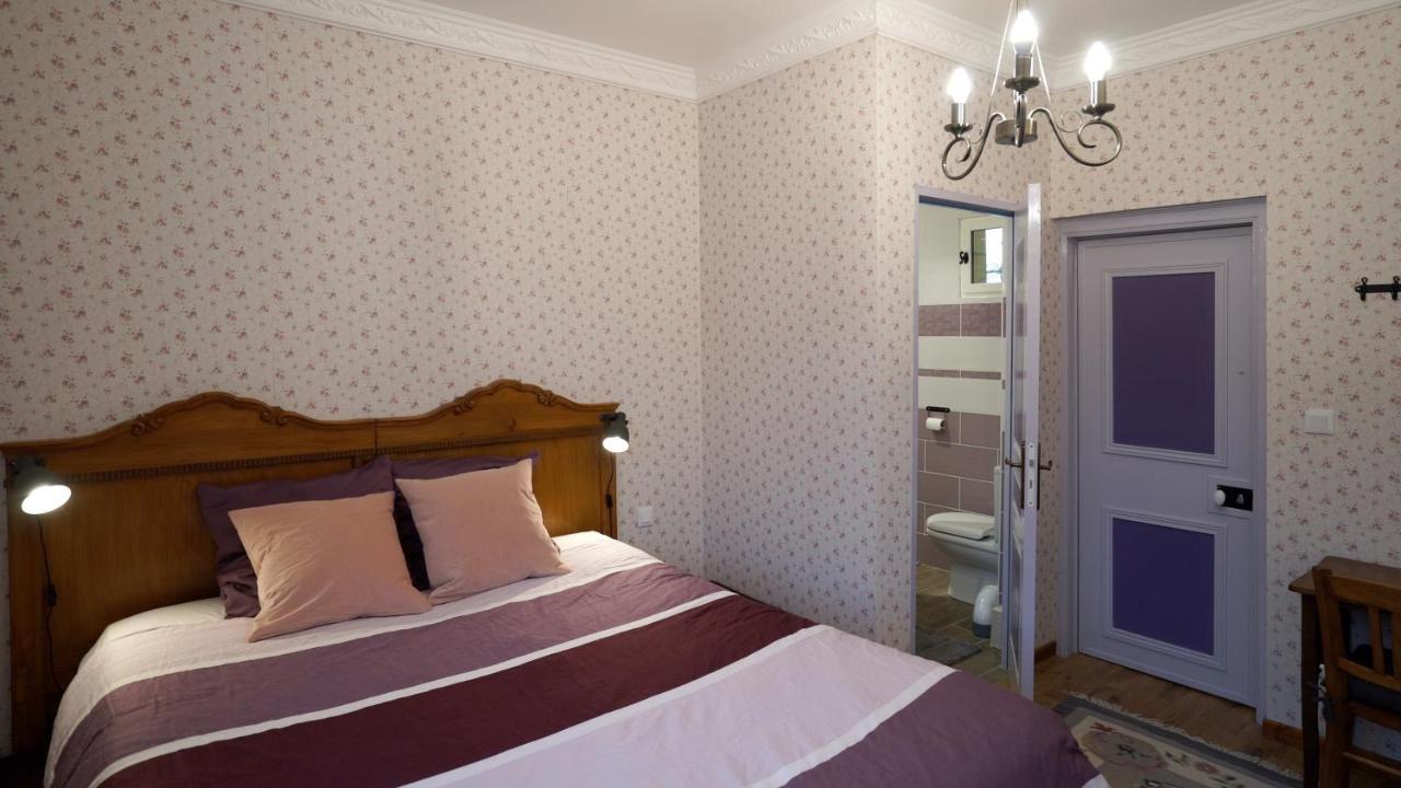 Au Chapitre Bed and Breakfast Rozoy-sur-Serre Eksteriør billede