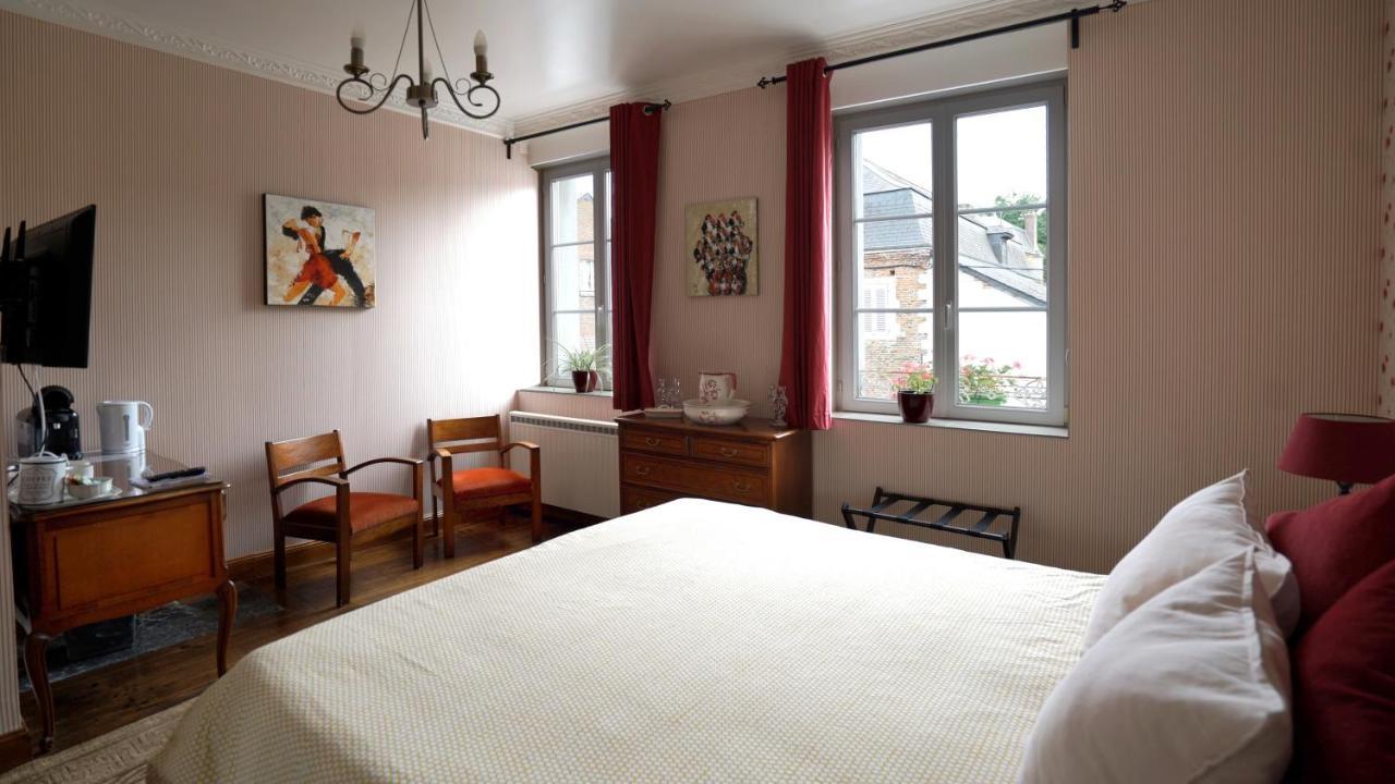 Au Chapitre Bed and Breakfast Rozoy-sur-Serre Eksteriør billede