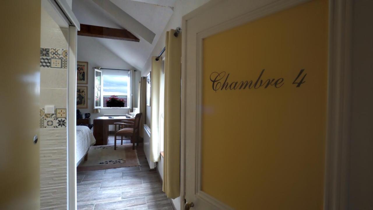 Au Chapitre Bed and Breakfast Rozoy-sur-Serre Eksteriør billede